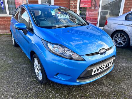 FORD FIESTA 1.3 Style +
