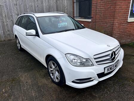 MERCEDES-BENZ C CLASS 2.1 C220 CDI BlueEfficiency Executive SE 