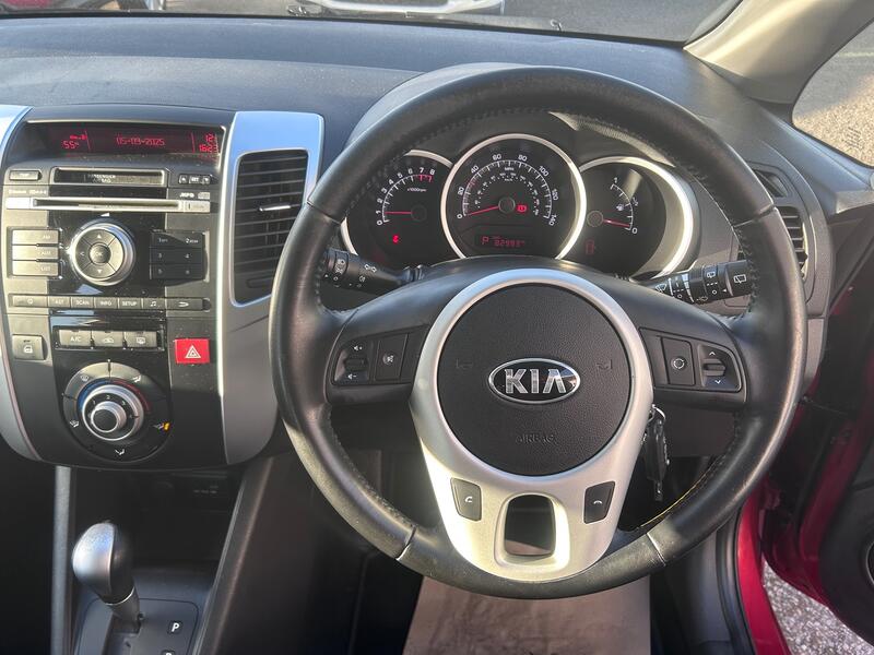 KIA VENGA