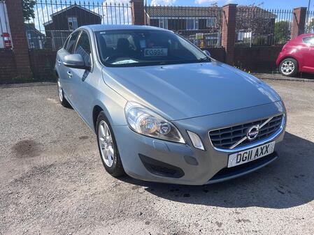 VOLVO S60 1.6 T3 ES