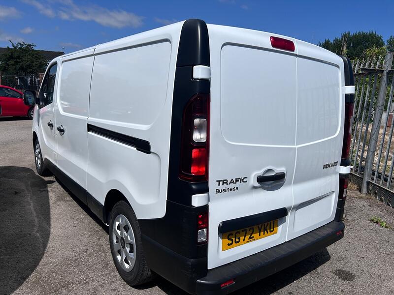 RENAULT TRAFIC