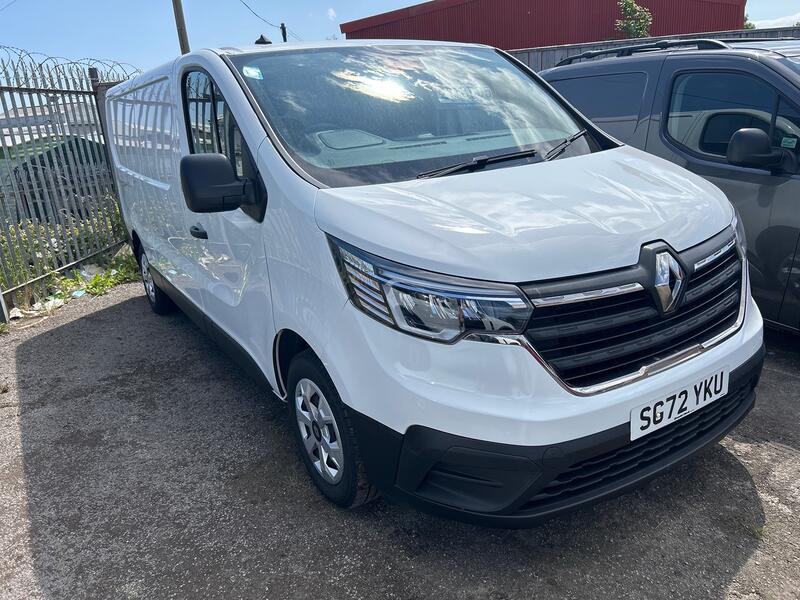 RENAULT TRAFIC