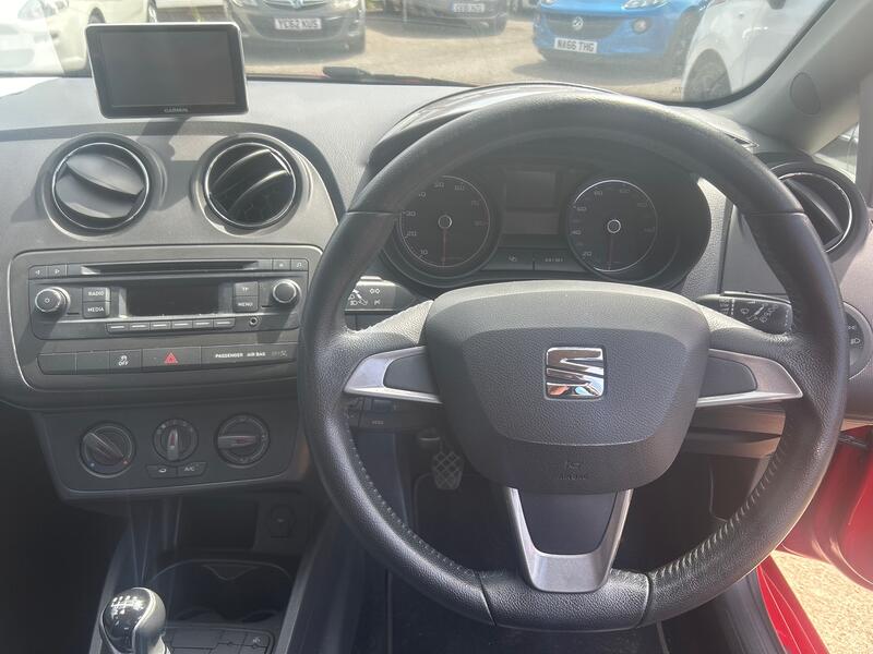 SEAT IBIZA