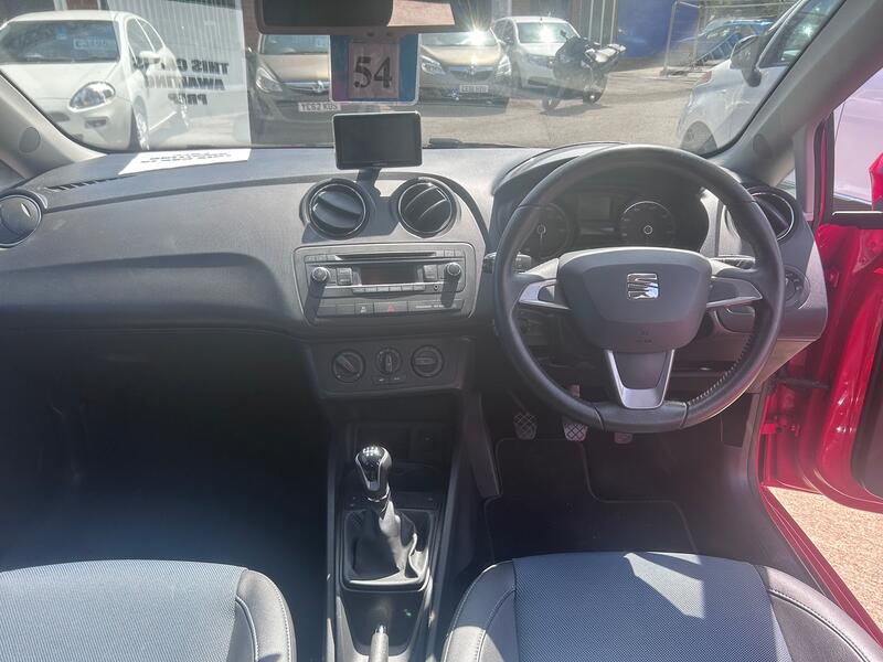 SEAT IBIZA
