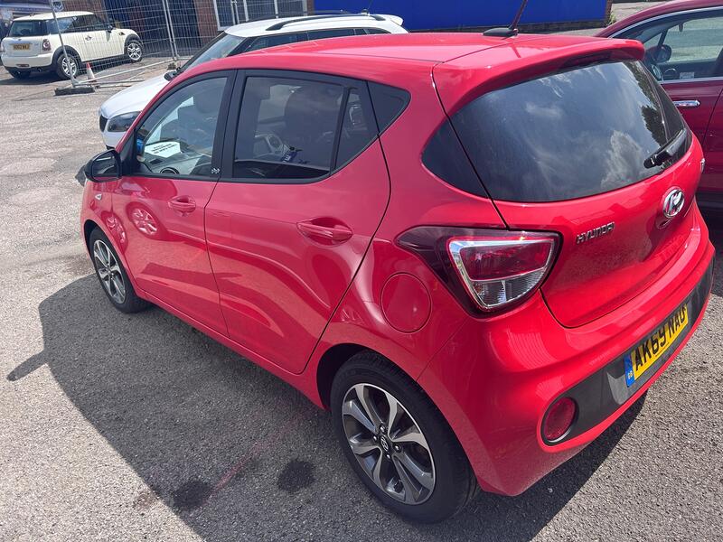 HYUNDAI I10