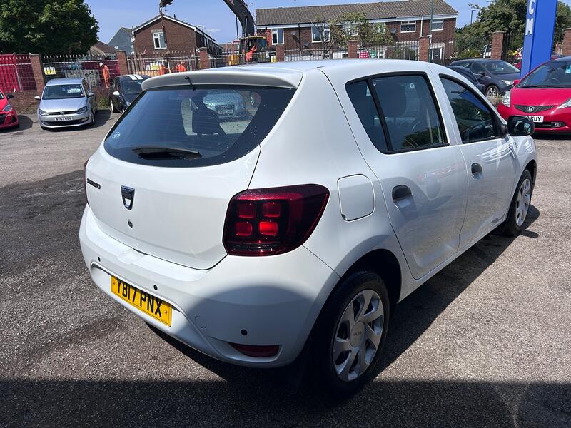 DACIA SANDERO